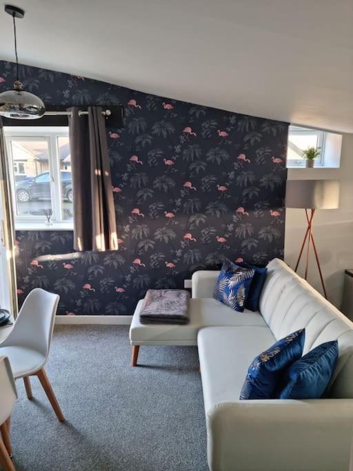 Flamingos Nest Oxford Countryside Apartment Oxford - Bicester Village - Blenheim Palace - Wifi- Free Parking Eksteriør billede